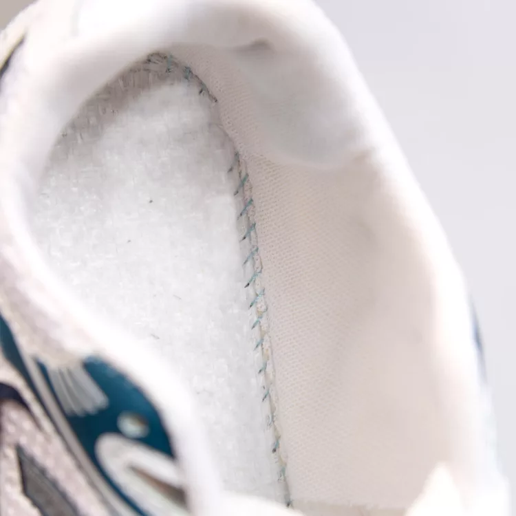 کتانی دخترانه نیوبالانس 530 سفید کد 27896