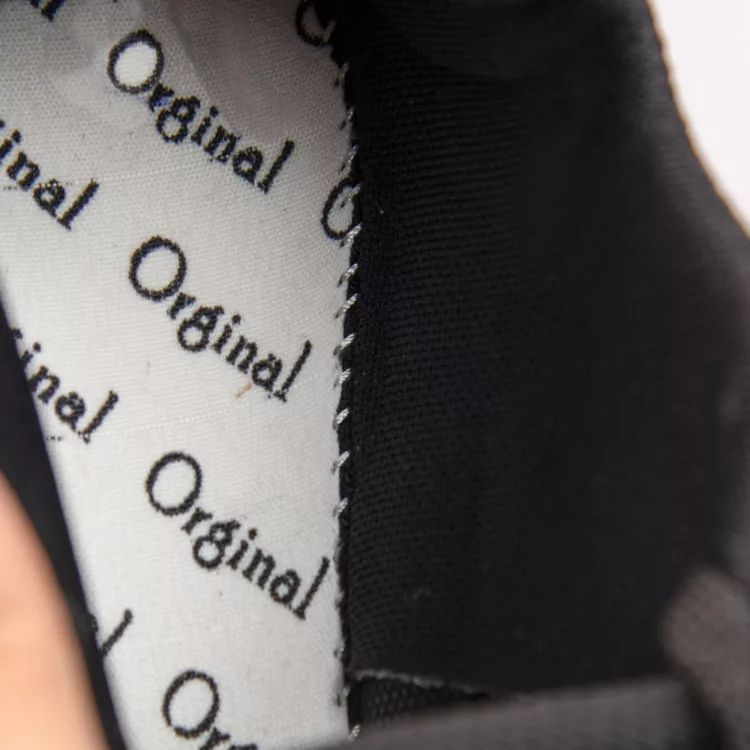 کتانی دخترانه نیوبالانس 530 مشکی کد 27895