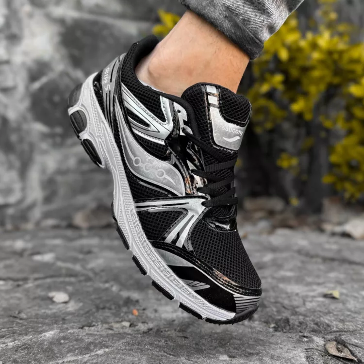 کتانی مردانه Saucony مشکی کد 27891