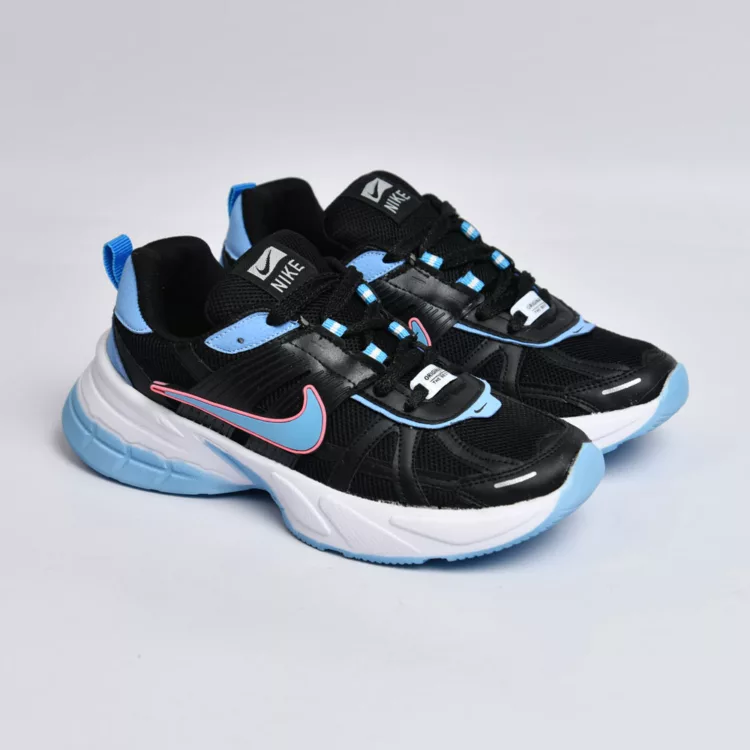 کتانی میانه نایک V2K مشکی کد 28096