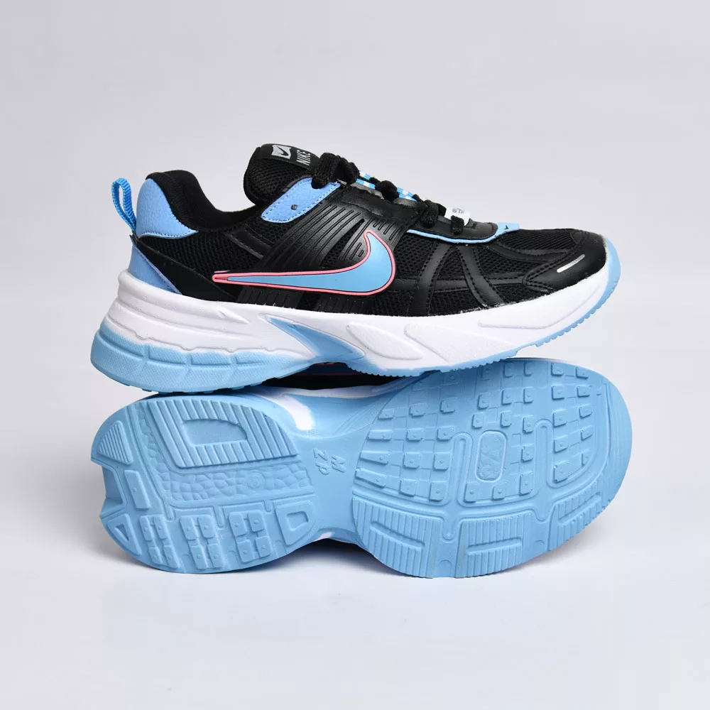 کتانی میانه نایک V2K مشکی کد 28096