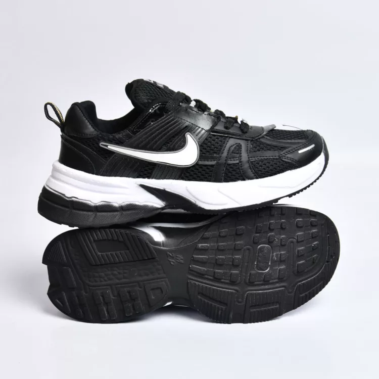 کتانی میانه نایک V2K مشکی کد 28094