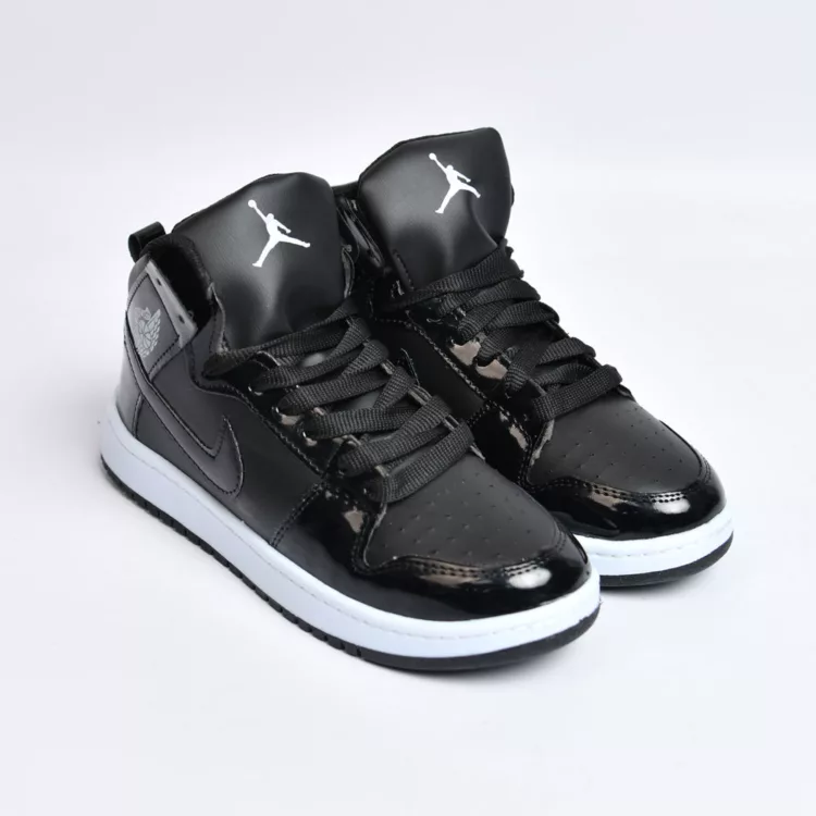 کتانی میانه ساقدار نایک ایر جردن کد 28130