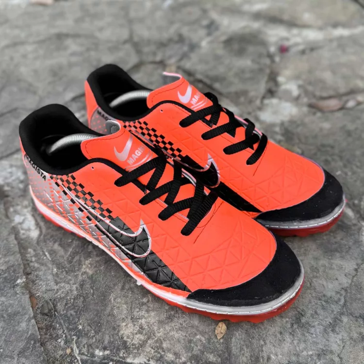 کتانی فوتبال استوک ریز نایک صورتی کد 27734