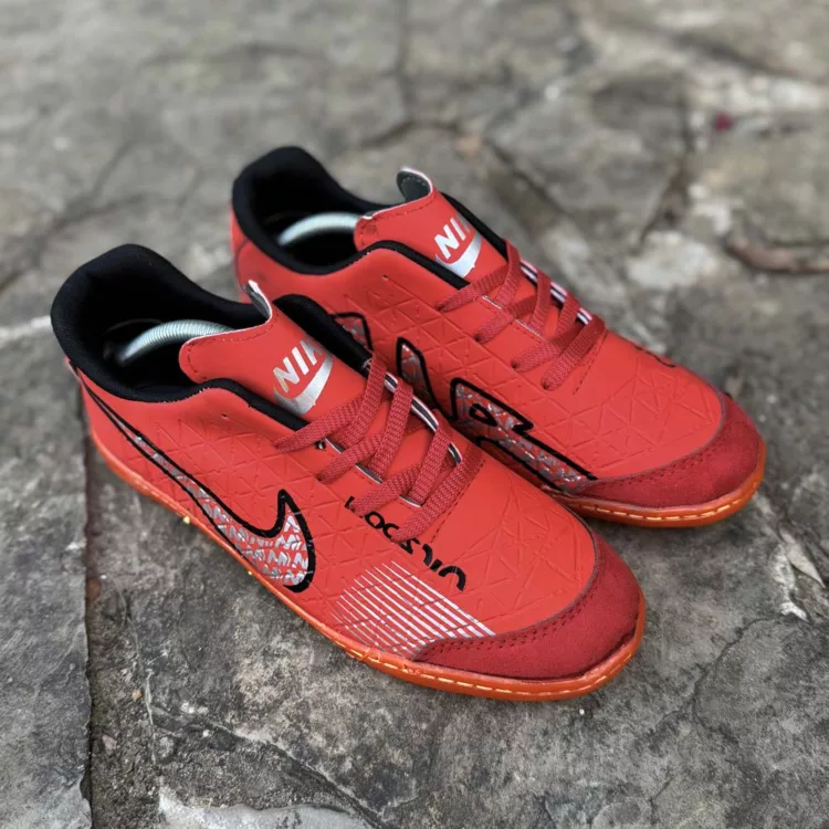 کتانی فوتسال نایک ایر قرمز کد 27632