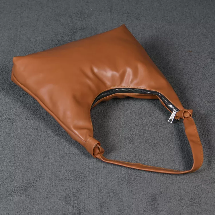 کیف دوشی دخترانه کد 28474