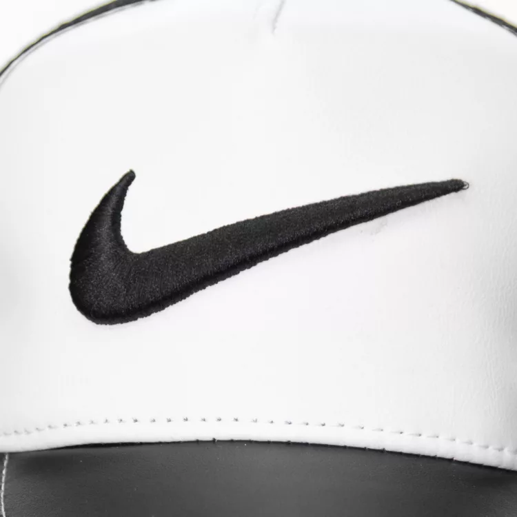 کلاه مردانه لبه دار پشت توری نایک کد 28507