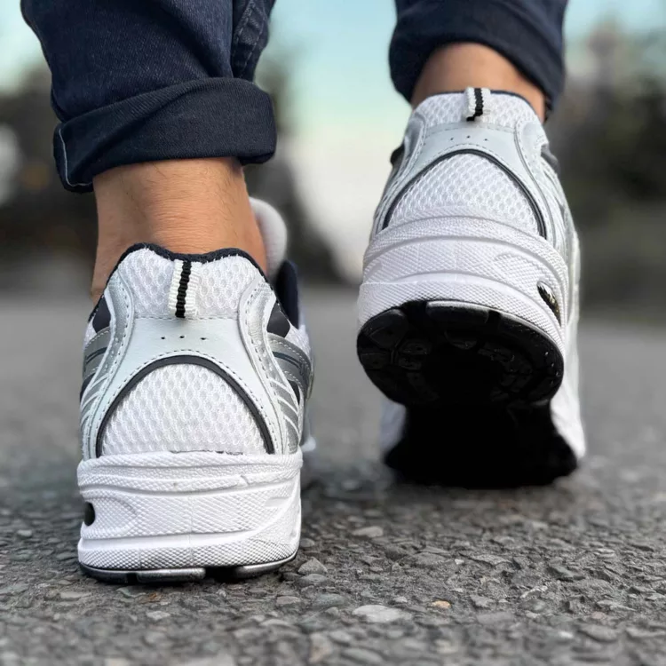 کتانی مردانه نیوبالانس 530 سفید کد 28428