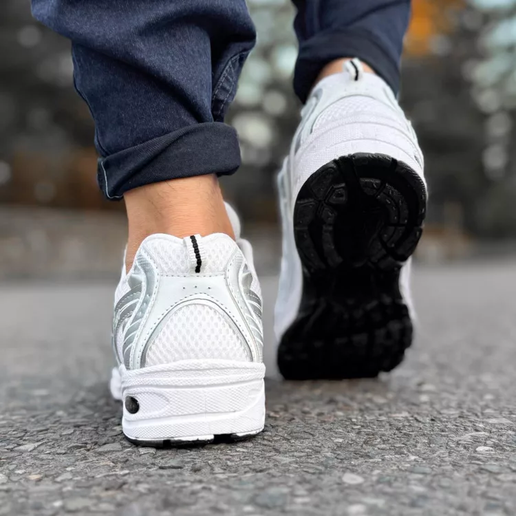 کتانی مردانه نیوبالانس 530 سفید کد 28427