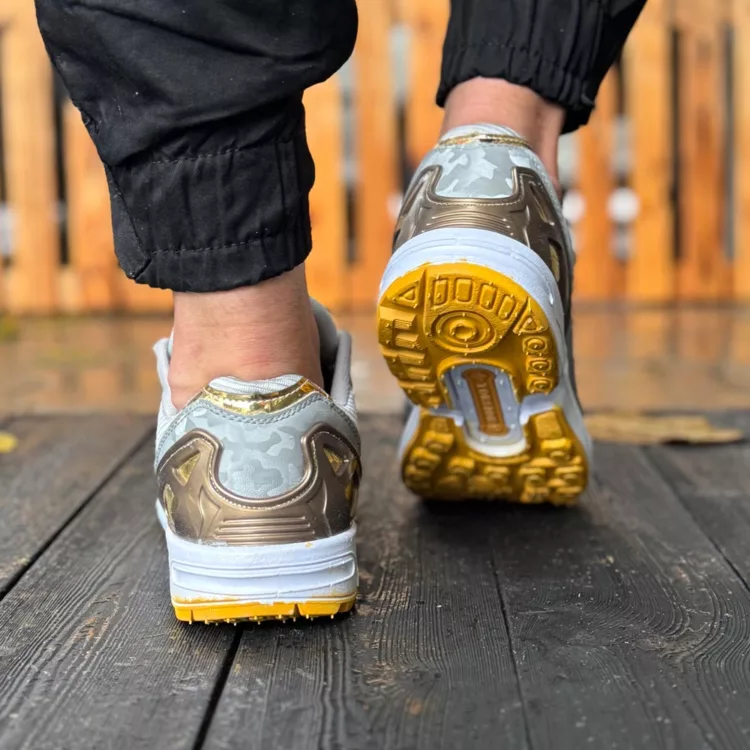 کتانی مردانه آدیداس ZX طوسی کد 28255