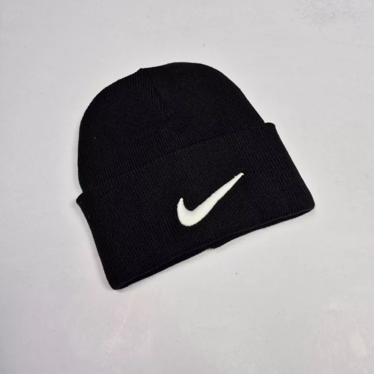 کلاه بافت مدل نایکی