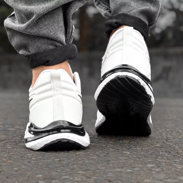 کتانی مردانه saucony سفید کد 28651